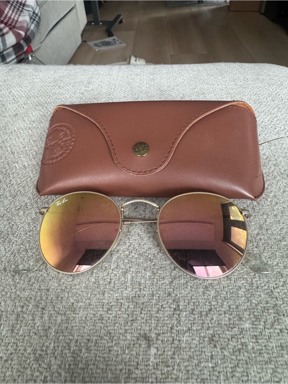 RB 3447 Round metal pink flash / gold